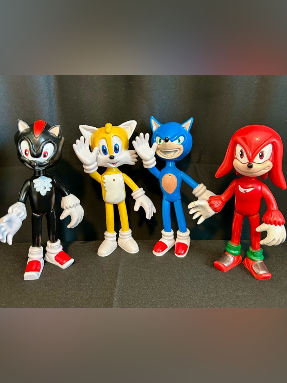 Colorful Cartoon Sonic The Hedgehog & Friends Figure Set